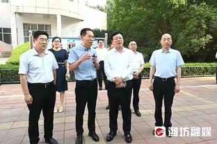 结束休假回国！李可更新社交媒体定位北京首都国际机场